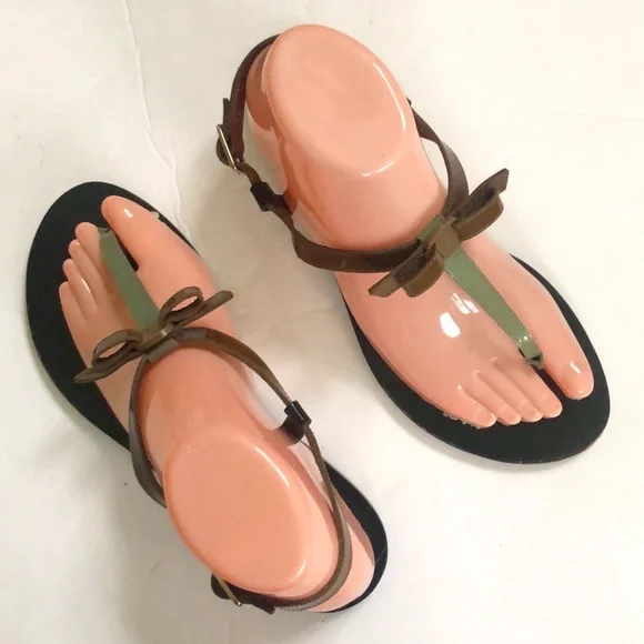 Salvatore Ferragamo Women's Green And Brown Sandals Size 8M
